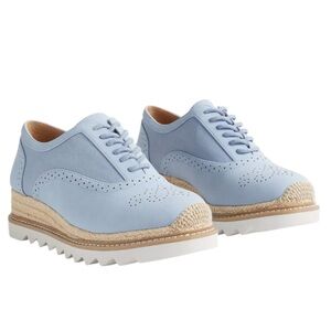 TORRID Oxford Flats with Modern Brogue Detailing in Blue Size 9.5WW -- GORGEOUS!